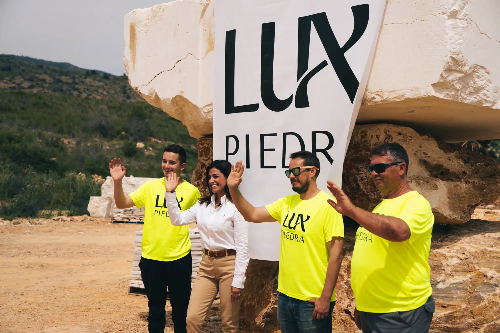 El equipo de Luxpiedra en la cantera